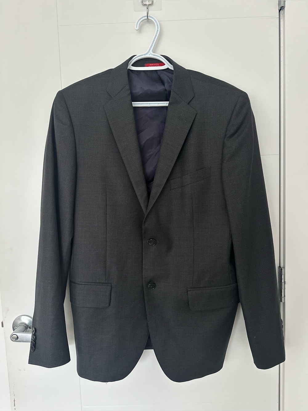 Ermenegildo Zegna Charcoal Gray 100% Wool Two-Button Suit Jacket 40R